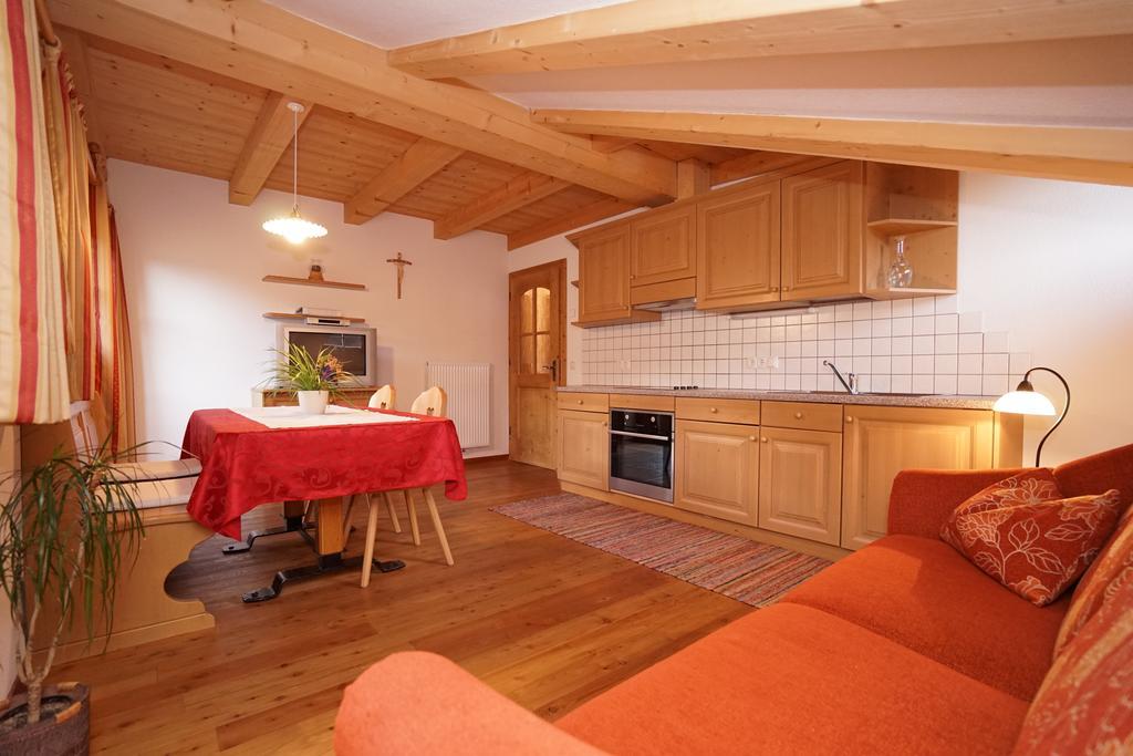 Unterhabererhof Lägenhet Santa Maddalena in Casies Rum bild